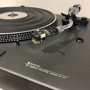 Sanyo Model No. TP 727 Turntable